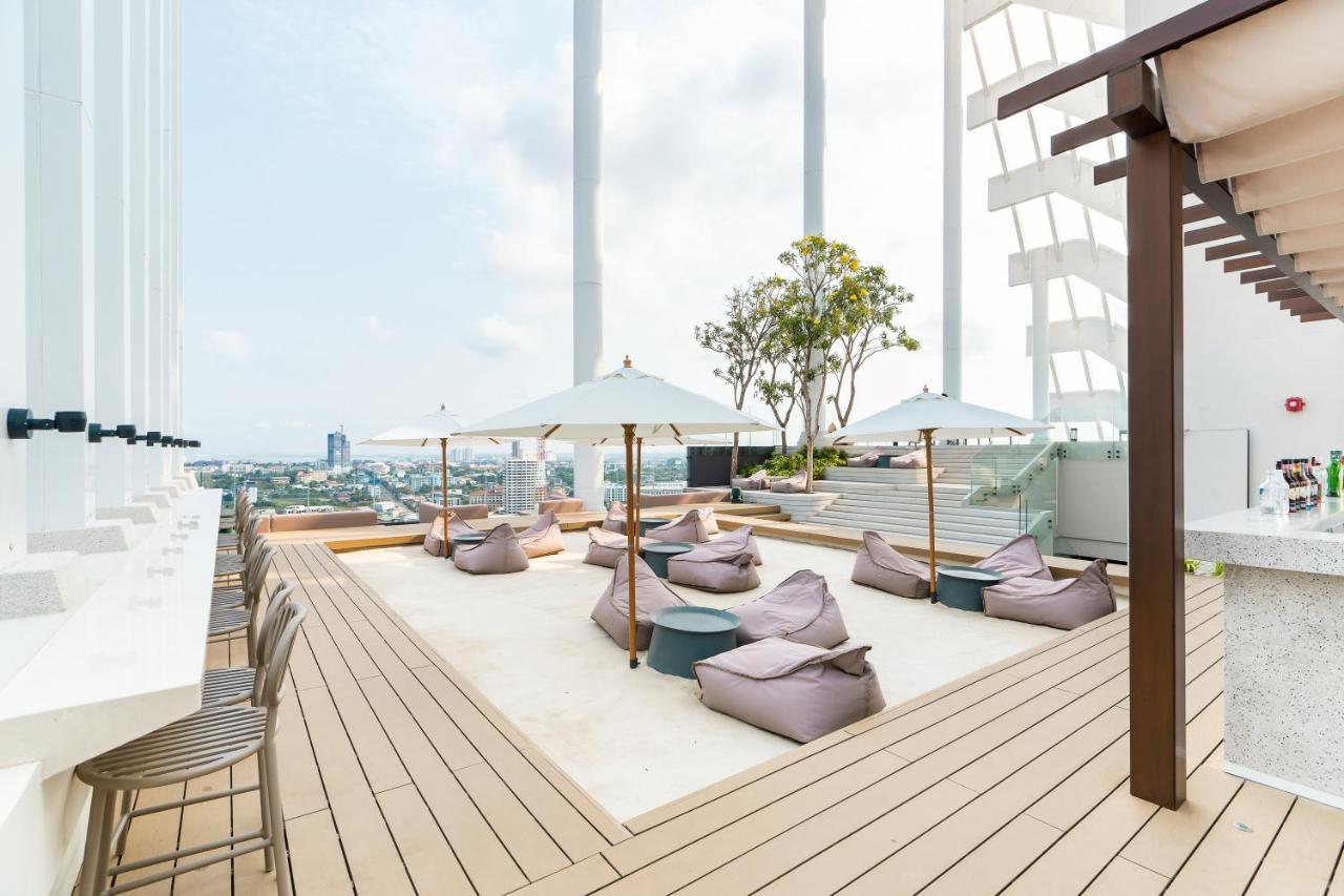 Arbour Hotel&Residence Pattaya Exterior foto The Sky Bar